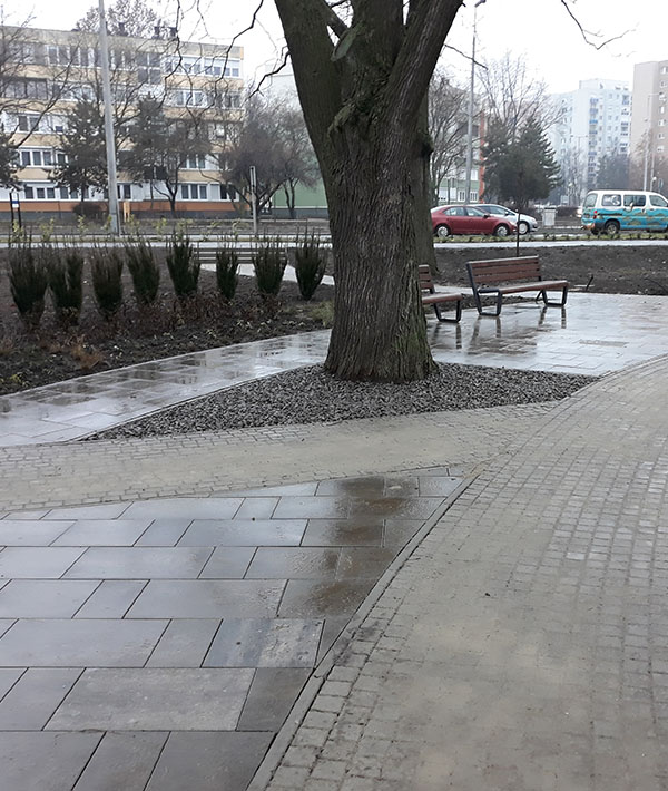 Nyír SL Plusz kft.- PAZONYI TÉR REKONSTRUKCIÓJA